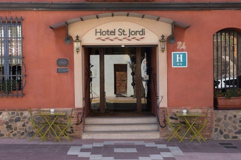 Готель Sant Jordi Монбріо-дель-Камп Екстер'єр фото